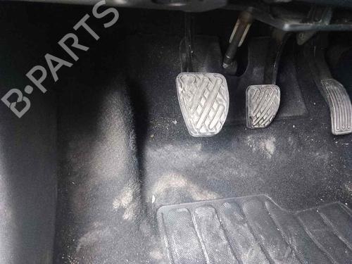 Used Clutch pedal NISSAN JUKE (F15) [2010-2019]  28458724