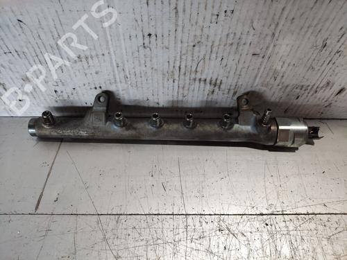 Rampa inyectora Rampa inyectora SKODA FABIA II Combi (545) 1.6 TDI (90 hp) 36528409 36528409