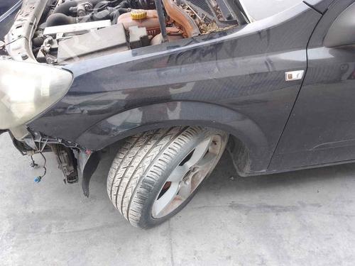 Used Left front fenders OPEL ASTRA H (A04) [2004-2014]  28469403