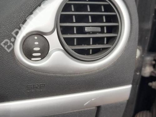 Used Air vent RENAULT CLIO III (BR0/1, CR0/1) [2005-2014]  33037193