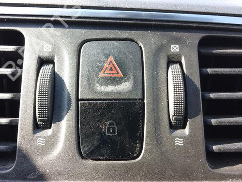 Warning RENAULT KADJAR (HA_, HL_) 1.5 dCi 110 (HLA3) (110 hp) 30642522