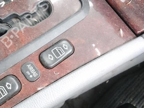 Used Right front window switch MERCEDES-BENZ E-CLASS (W210) E 220 CDI (210.006) (143 hp) 32111952