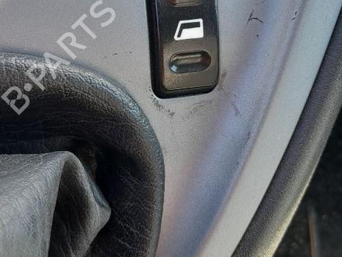 Used Right front window switch Right front window switch CITROËN XSARA PICASSO (N68) 1.6 HDi (90 hp) 33175197 33175197