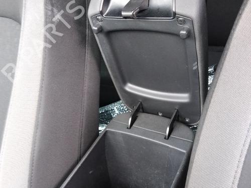 Armrest / Center console HYUNDAI KONA (OS, OSE, OSI) | BP30883702I20