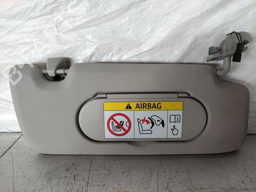 Used Right sun visor Right sun visor 33020025 33020025