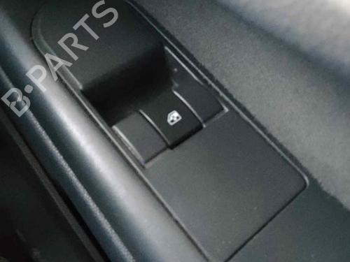 Used Right front window switch OPEL ZAFIRA / ZAFIRA FAMILY B (A05) [2005-2019]  28464436