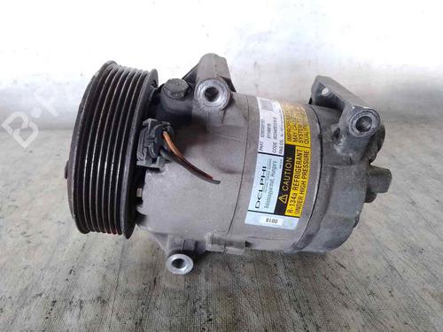 Used AC compressor RENAULT SCÉNIC II (JM0/1_) [2003-2010]  26477990