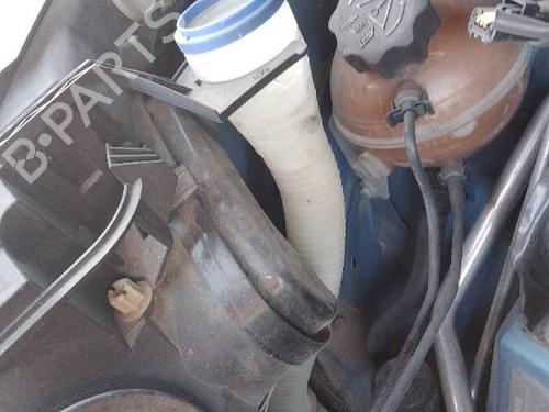Used Windscreen washer tank Windscreen washer tank CITROËN C4 Picasso I MPV (UD_) [2006-2015] 40445064 40445064