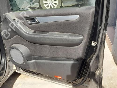 Used Front right panel MERCEDES-BENZ B-CLASS Sports Tourer (W245) [2005-2011]  32368511