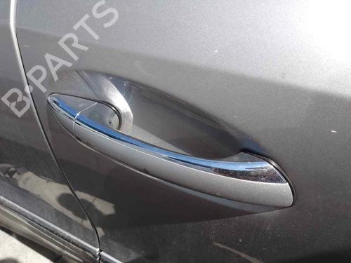 front-right-exterior-door-handle-mercedes-benz-e-class-w211-2002-2003-2004-2005-2006-2007-2008-2009-32707575 main image