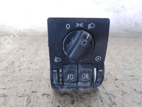 Used Headlight switch OPEL ZAFIRA A MPV (T98) 2.0 DTI 16V (F75) (101 hp) 26471251