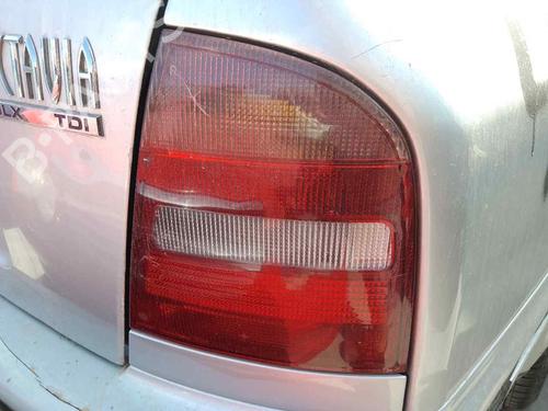Højre baglygte SKODA OCTAVIA I (1U2) 1.9 TDI (90 hp) 28454303