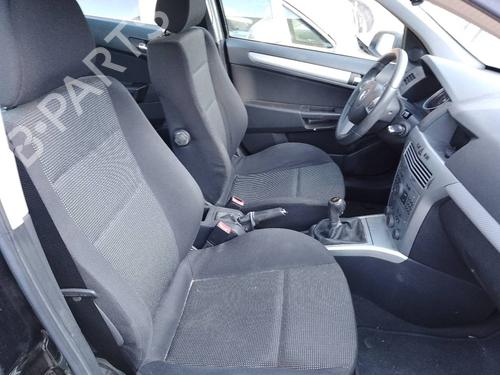 Bakluke CC/Kombi-Kupé OPEL ASTRA H (A04) 1.9 CDTI (L48) | BP26480528C6 