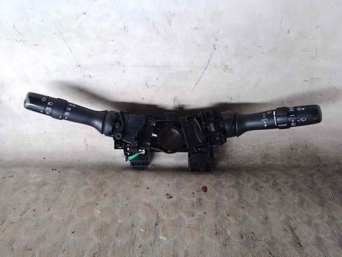 Used Switch TOYOTA YARIS (_P13_) 1.5 (NSP131_) (112 hp) 26484531