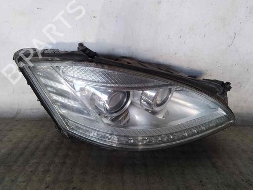 Used Right headlight MERCEDES-BENZ S-CLASS (W221, V221) S 320 CDI 4-matic (221.080, 221.180) (235 hp) 26486263