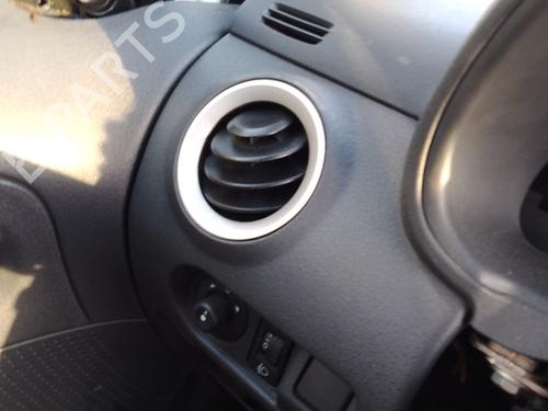 Rejilla aireadora Rejilla aireadora CITROËN C3 I (FC_, FN_) 1.1 i (60 hp) 37010473 37010473