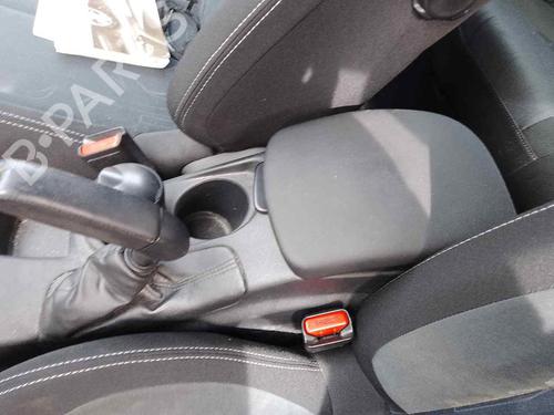 Used Armrest / Center console CITROËN C4 II (NC_) [2009-2025]  28453098