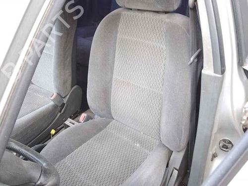 Used Left front seat HYUNDAI SANTA FÉ I (SM) 2.0 CRDi (113 hp) 28451695