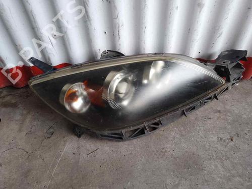 Used Right headlight MAZDA 3 Saloon (BK) 1.6 DI Turbo (BK12Y) (109 hp) 31252624