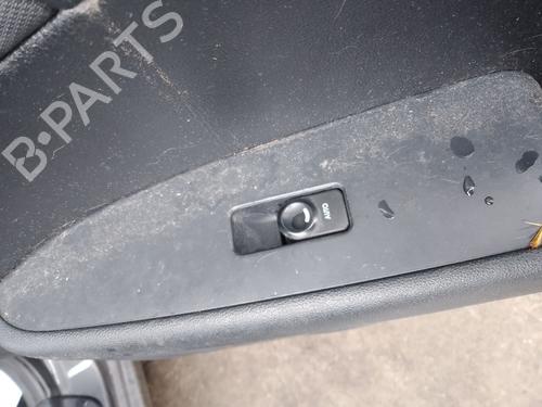 right-front-window-switch-hyundai-i30-fd-2007-2008-2009-2010-2011-2012-32139222 main image