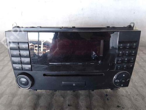 Used Radio MERCEDES-BENZ CLK (C209) [2002-2010]  26479959