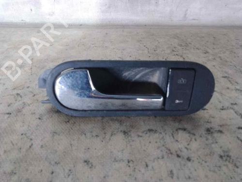 Used Front left interior door handle VW GOLF PLUS V (5M1, 521) [2004-2013]  26468511