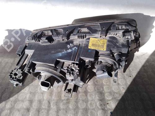 Left headlight BMW 3 (E46) 320 d | BP26477643C28 