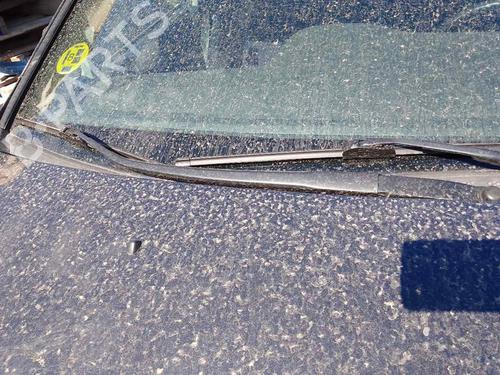 Used Front windshield wiper arm HONDA FR-V (BE) 2.2 i CTDi (BE5) (140 hp) 28463949