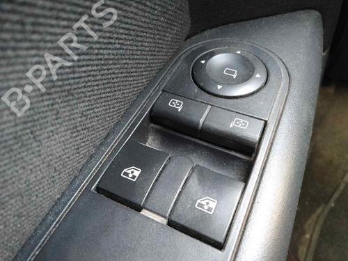 Used Left front window switch OPEL ASTRA H (A04) 1.7 CDTI (L48) (100 hp) 28462889