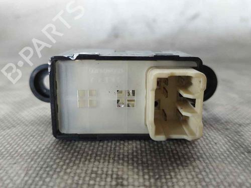 Right front window switch HYUNDAI ATOS (MX)  | BP26467617I26 