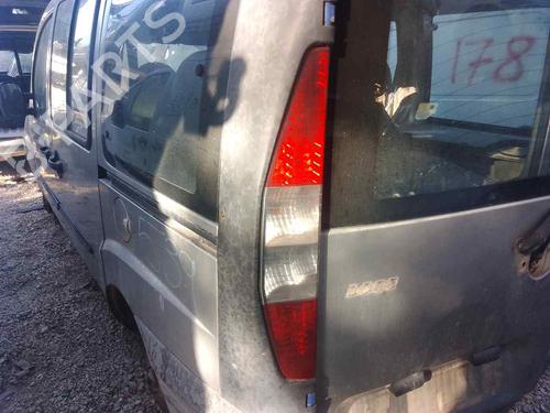 Farolim esquerdo FIAT DOBLO Box Body/MPV (223_) [2000-2025]  28457969