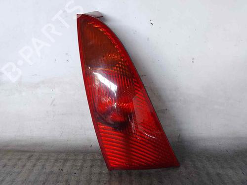 Højre baglygte FORD FOCUS I (DAW, DBW) 1.8 TDCi (115 hp) 26471858