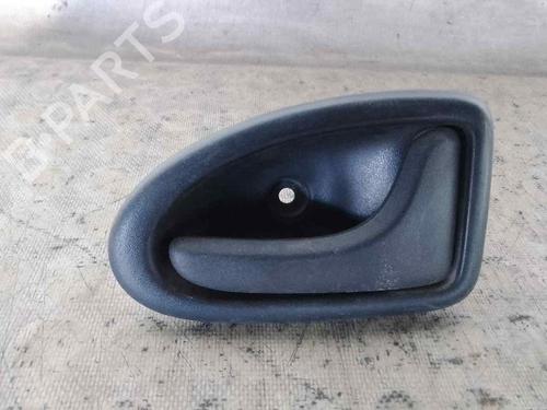 Used Front right interior door handle OPEL VIVARO A Van (X83) 1.9 DTI (F7) (101 hp) 26468260
