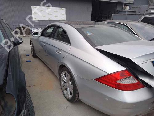 Used Right front steering knuckle MERCEDES-BENZ CLS (C219) CLS 350 (219.357) (292 hp) 28452904