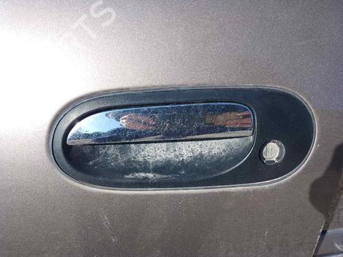 Used Front left exterior door handle NISSAN ALMERA II Hatchback (N16) 1.5 (98 hp) 28457870