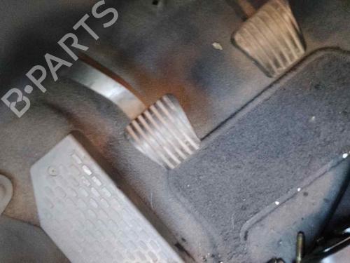 Used Clutch pedal CHEVROLET LACETTI (J200) 1.6 (109 hp) 28451628