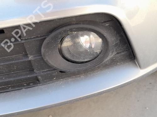 left-front-fog-light-audi-a4-b8-avant-8k5-2007-2008-2009-2010-2011-2012-2013-2014-2015-2016-2017-33625399 main image