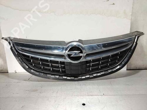Used Grille OPEL ZAFIRA TOURER C (P12) 2.0 CDTi (75) (165 hp) 32141273
