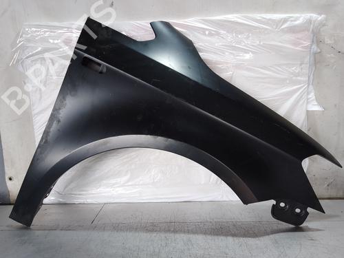 Used Right front fenders Right front fenders 37023282 37023282