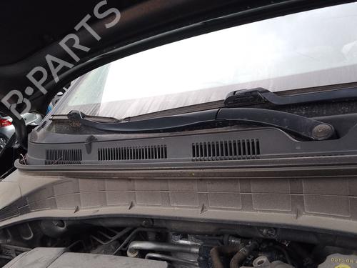 Used Front windshield wiper arm HYUNDAI KONA (OS, OSE, OSI) [2017-2023]  30883675