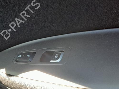 Used Right front window switch Right front window switch KIA OPTIMA (JF) 1.7 CRDi (141 hp) 33938164 33938164