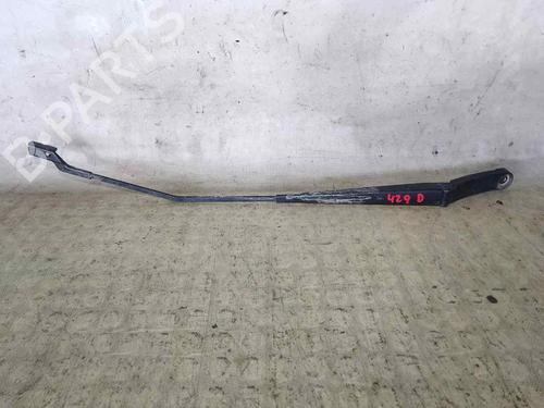Used Front windshield wiper arm SEAT IBIZA V (KJ1, KJG) [2017-2025]  26472358