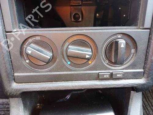 Used Climate control AUDI 80 B2 Saloon (811, 813, 814, 819, 853) 1.8 GTE (112 hp) 28455807