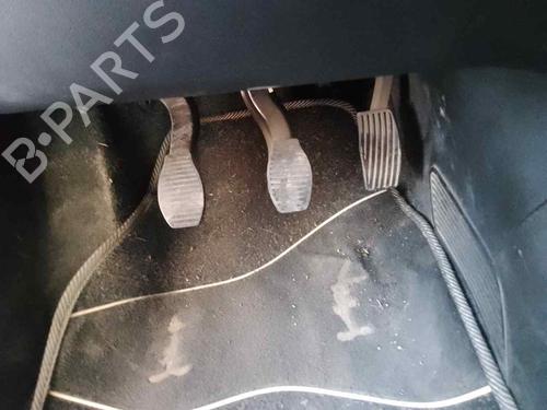 Used Break pedal FIAT PUNTO EVO (199_) 1.3 D Multijet (199AXC1A, 199BXC1A, 199AXT1A, 199BXT1A) (75 hp) 28469181