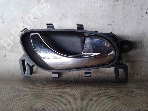 Used Front right interior door handle NISSAN PULSAR Hatchback (C13) [2014-2025]  26469998