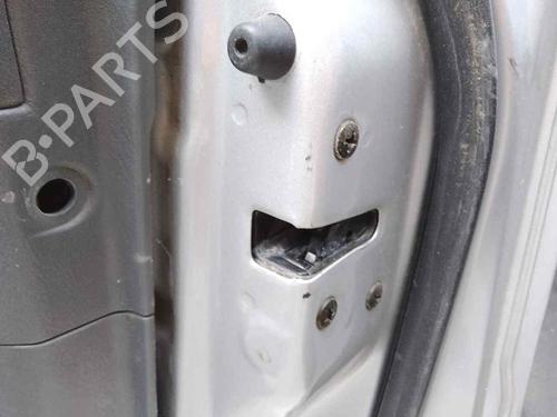 Used Front right lock HYUNDAI SANTA FÉ I (SM) 2.0 CRDi (113 hp) 28451700