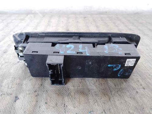 Left front window switch NISSAN PRIMERA (P12)  | BP26474535I27 