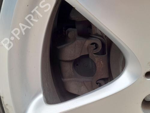 Used Left rear brake caliper Left rear brake caliper MERCEDES-BENZ E-CLASS (W211) E 270 CDI (211.016) (177 hp) 32724180 32724180