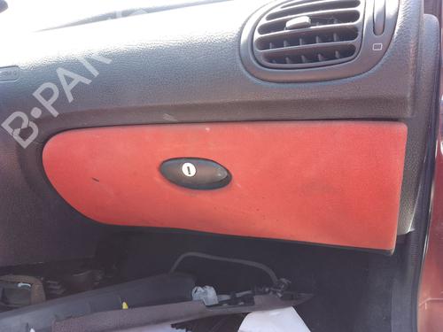 glove-box-peugeot-206-cc-2d-2000-2001-2002-2003-2004-2005-2006-2007-2008-36670028 main image
