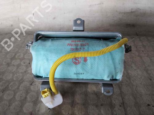Used Passenger airbag TOYOTA COROLLA (_E12_) 1.6 VVT-i (ZZE121_, ZZE121R) (110 hp) 26480563